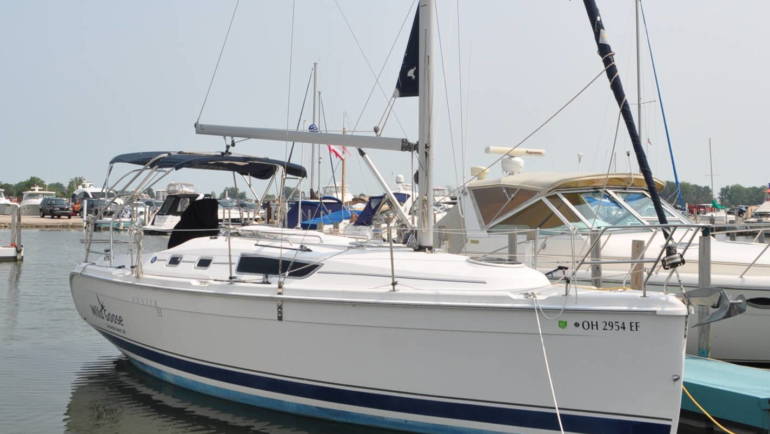 2006 31′ Hunter Sail 31