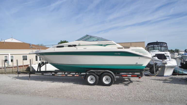 1993 Sea Ray 250 Express Cruiser25ft