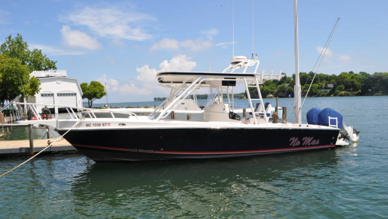 2005 30′ Salt Shaker 300CC