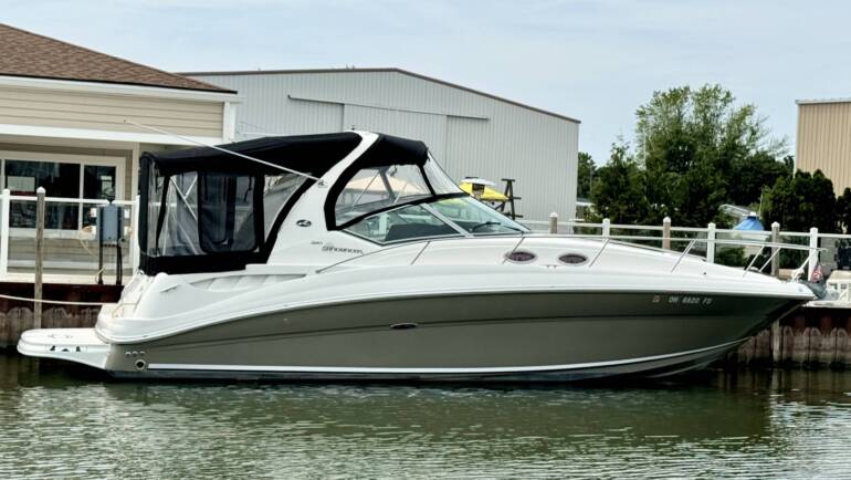 2005 320 Sea Ray Sundancer