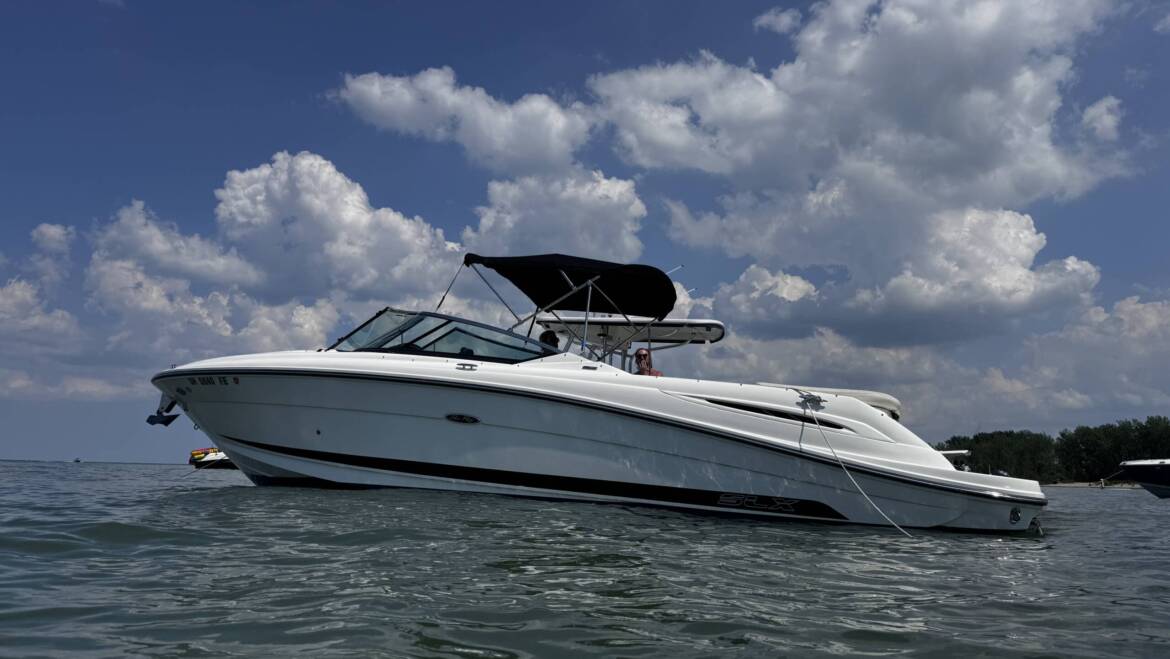 2007 27′ Sea Ray SLX Bow Rider