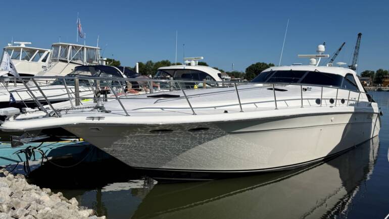 1994 50′ Sea Ray 500 Sundancer