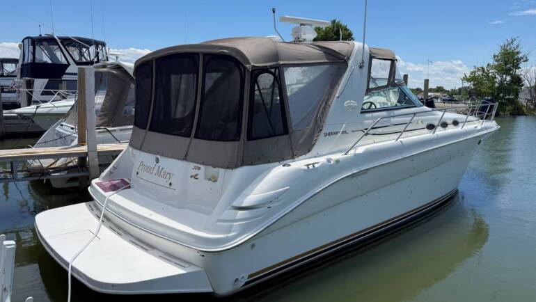 1998 Sea Ray Sundancer 370